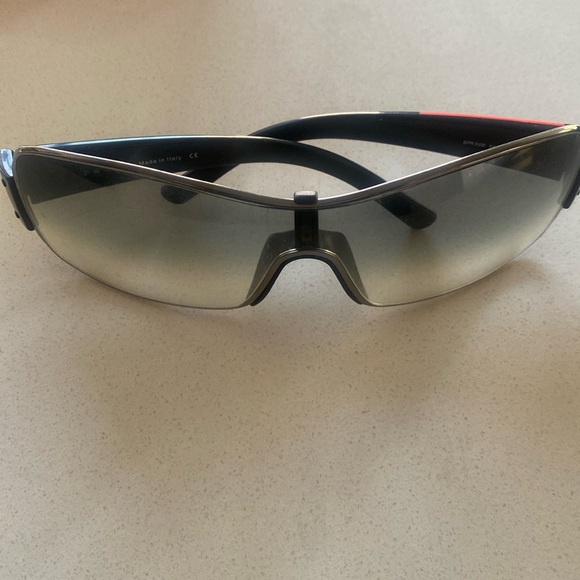 Vintage Prada Sunglasses.    Original Classic in perfect condition. - Picture 1 of 6